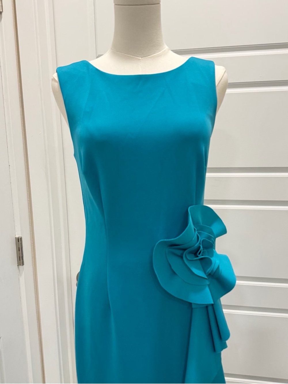 Jessica Howard Teal Sleeveless Maxi Gown with Side Ruffle Flower - Picture 9 of 10